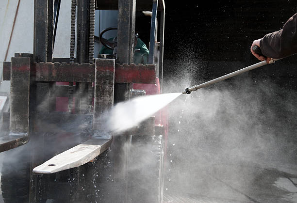 Post-Construction Pressure Washing in Lily Lake, IL